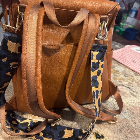 Freshly Picked Diaper Bag - Picture 2 of 10